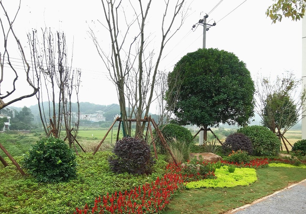 湘東工業園栗油公路沿線（半導體產業園）環境整治提升工程